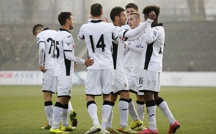 Славия продава Касаи в Казахстан