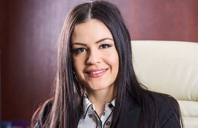 От партията на Марешки: Аксиева сменя Миткова
