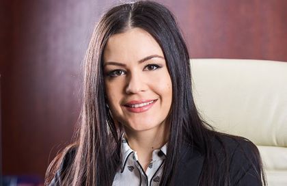 От партията на Марешки: Аксиева сменя Миткова