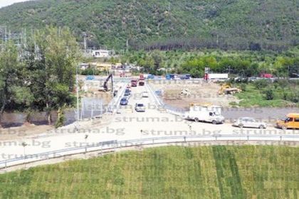 Две кръгови кръстовища свързват Благоевград с Лот 3.1, отбивките стават 3