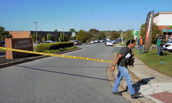 Трима убити и двама ранени при стрелба в US бизнес парк
