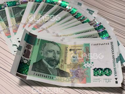 Потребителски, ипотечни… Още три месеца евтини кредити. А после?