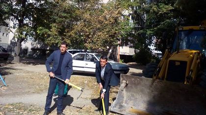 Два нови паркинга готови за месец в район
