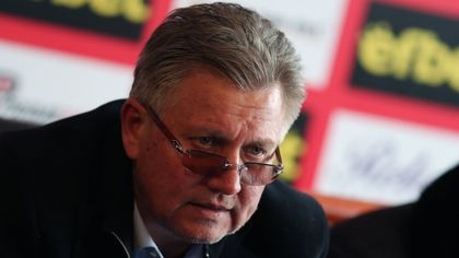 Василев: Локо Сф е най-чистият клуб, но бяхме трагични, не искам мъртви души и прехвалени круши (видео)