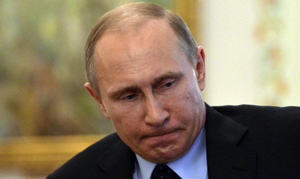Путин отговаря за санкциите срещу Русия и сваления Су