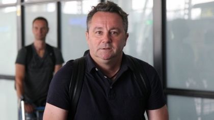 Стоянович на въпрос дали остава в Левски: Че защо съм тук?