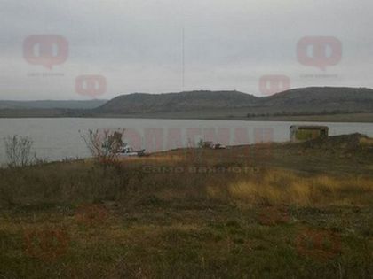 Водна бомба цъка над айтоско село: 9-метрова вълна помита къщите, ако язовирът не бъде изпуснат до часове (СНИМКА)