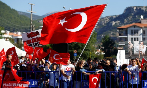2 г. по-късно в Турция: Приключихме с превратите!