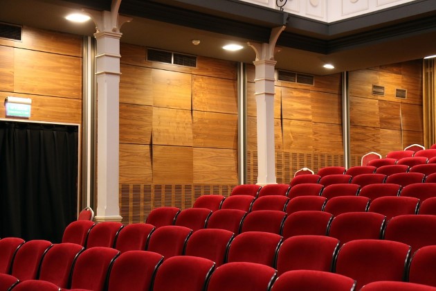Варна: Варненският Драматичен театър получи три награди „Аскеер“