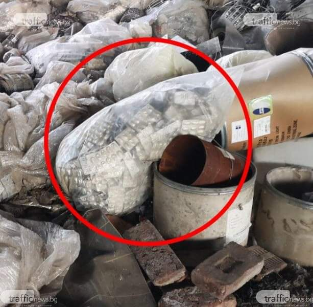 Чували с лекарства изпепелени в огнения ад на "Струма". Защо са били там?