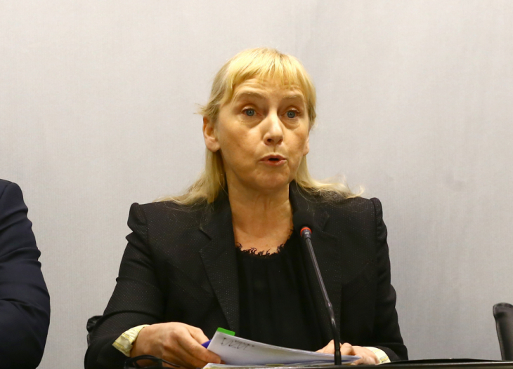 Елена Йончева обясни от къде са й всички имоти