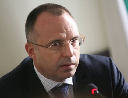 Плащат всичко на фермерите до 15 юни